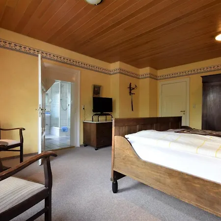 Gasthof Bmb Monteurzimmer / *