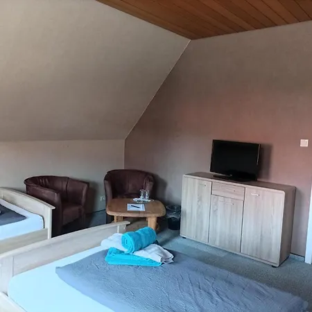 Bmb Monteurzimmer / 3* Kirchwalsede